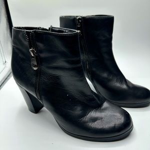 Tahari leather ankle boots size 8